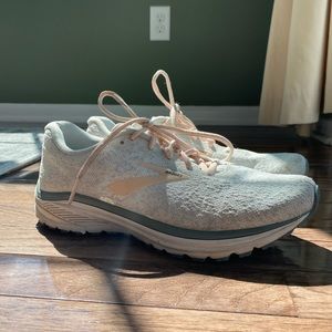 👟 Brooks Anthem 2 Women’s Running Shoe